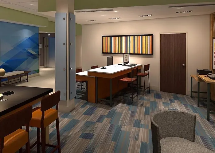 Express & - By Ihg Rantoul