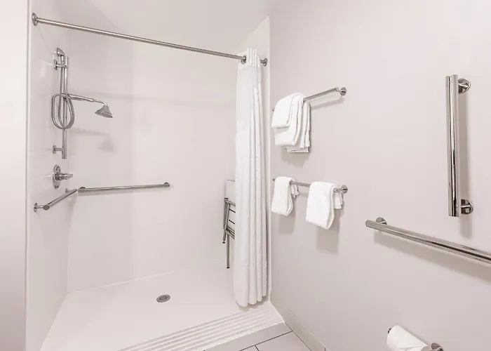 Hotel Express & - By Ihg Rantoul