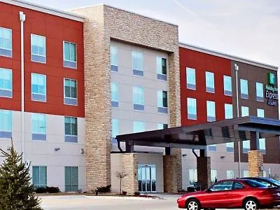 Express & - By Ihg Rantoul
