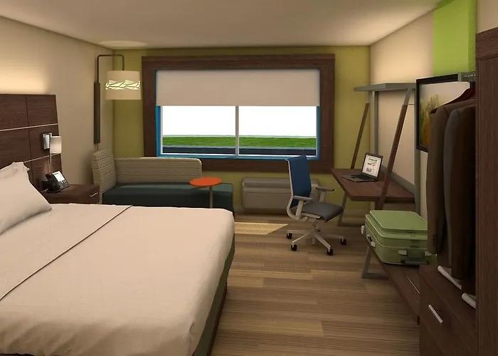 Express & - By Ihg 3* Rantoul