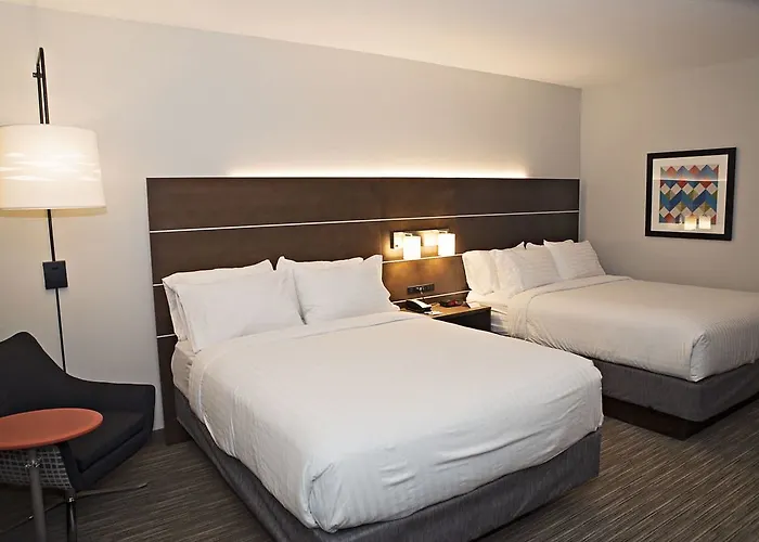 Express & - By Ihg Hotel Rantoul